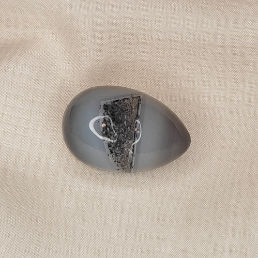 Akaattimuna