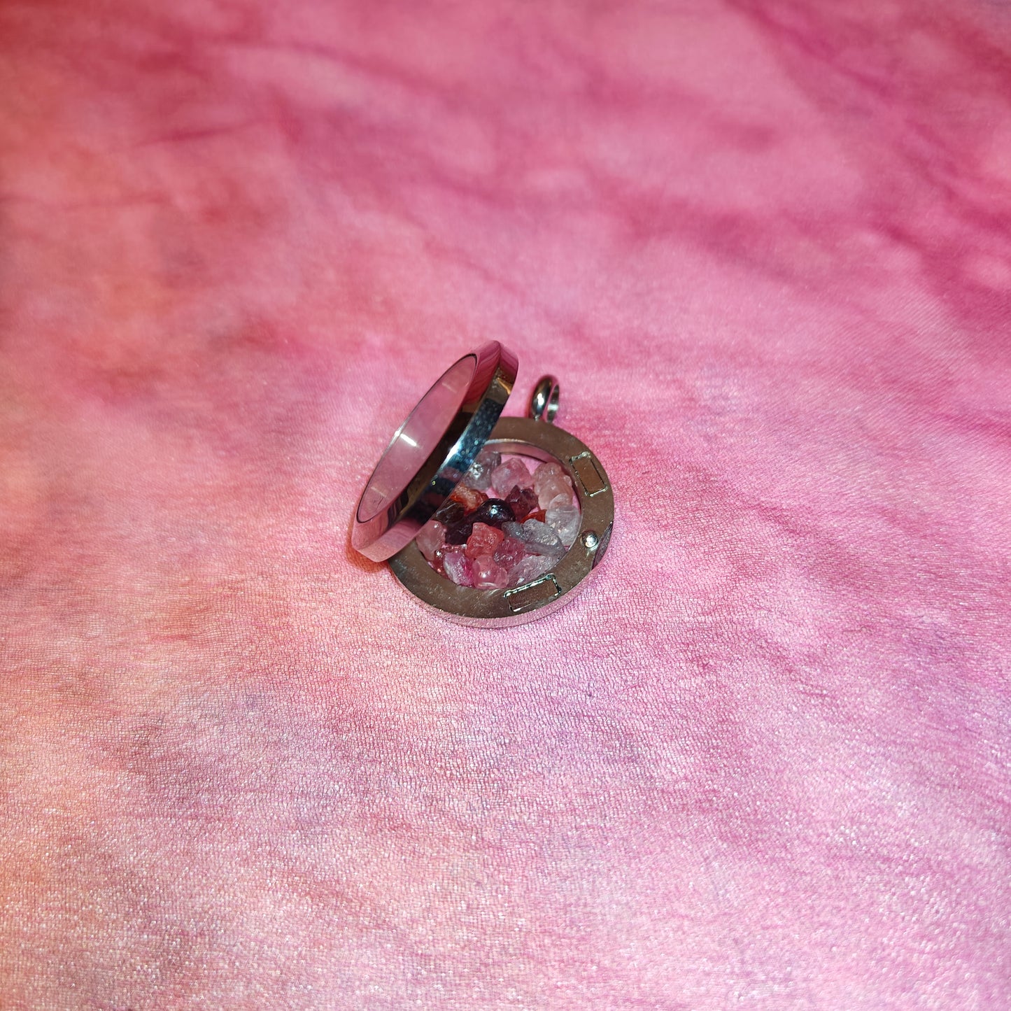 Spinelli locket riipus