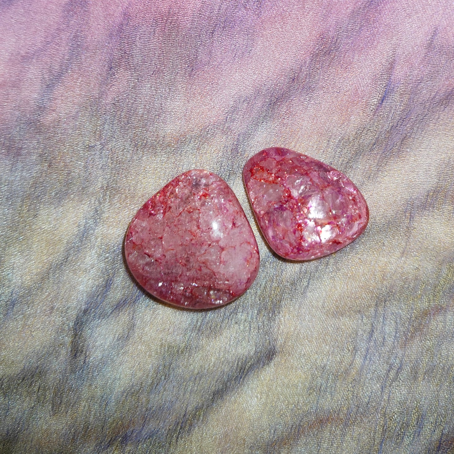 Pinkki särökvartsi rumpuhiottu