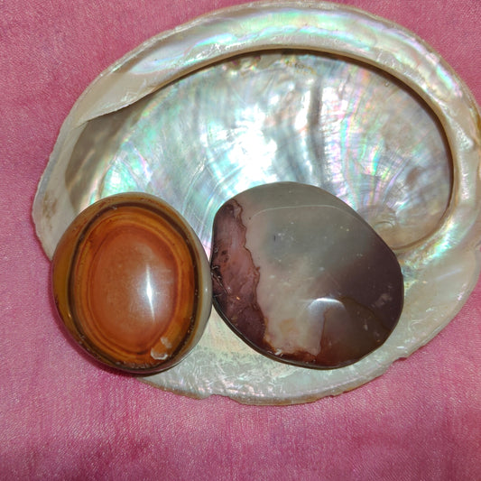 Polychrome jaspis