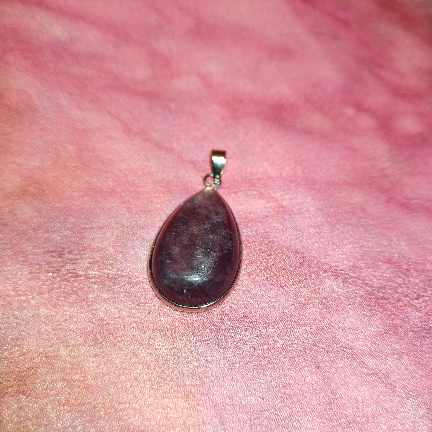 Gem lepidoliitti pisara riipus